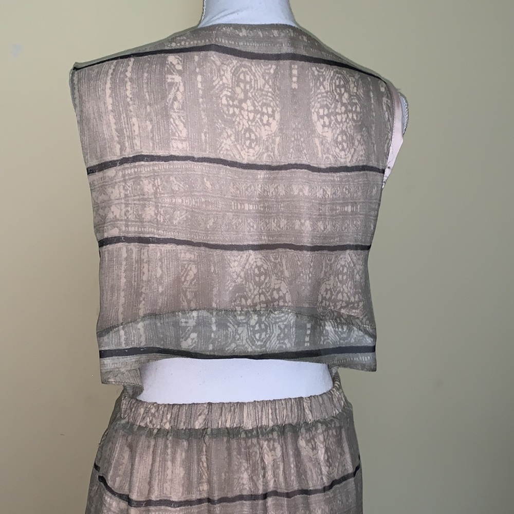 HEIDI MERRICK Maxi Dress Open Back Sage Green Sheer Special Occasion Coquette 4